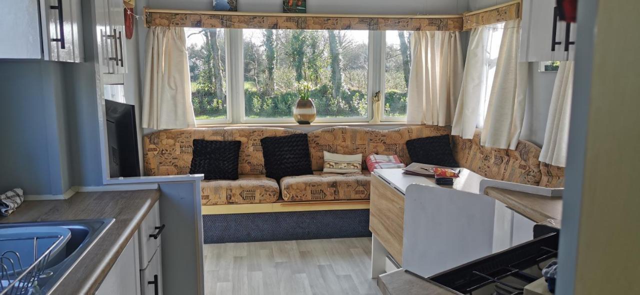 Rosebud Flower Farm Caravan Stay Countryside And Coast Penzance Eksteriør billede